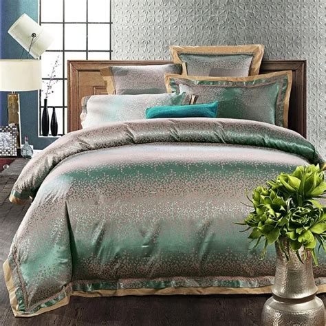 Green Small Broken Flower Jacquard Silk Bedding Set Satin Quilt Duvet