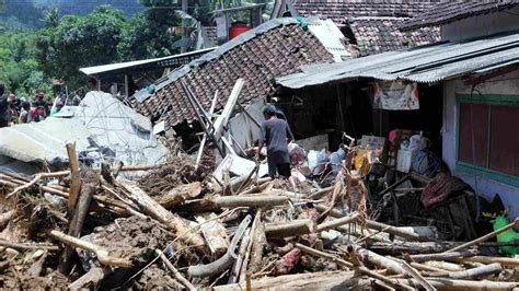 Banjir Dan Longsor Landa Trenggalek Kalau Ada Tambang Emas Bakal