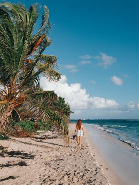 Playa Flamenco - Culebra Island - Compasses & Quests