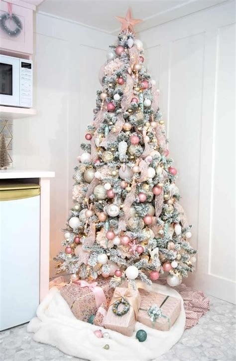 7 Christmas Tree 2023 Decor Trends And 70 Ideas Digsdigs