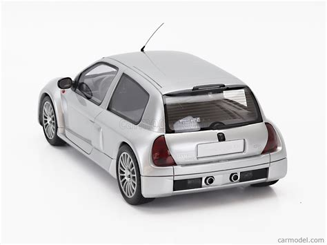 OTTO MOBILE OT1034 Scale 1 18 RENAULT CLIO SPORT V6 PHASE I 2001 SILVER