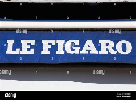 Le Figaro Logo Hi Res Stock Photography And Images Alamy