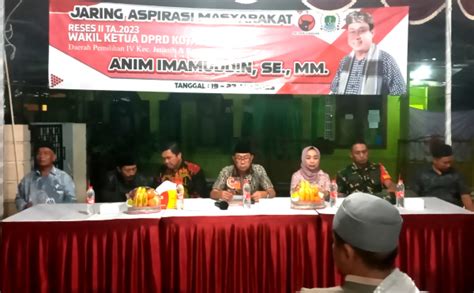 Anim Pastikan Pemagaran Makam Jati Dan Pengaspalan Jalan Lingkungan Di