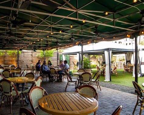 17 Pleasant Outdoor Patio Restaurants In Houston Just Vibe Houston