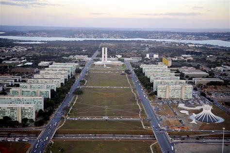 Brasília Vista Do Alto Vista Aérea Da Esplanada Dos Minist Flickr