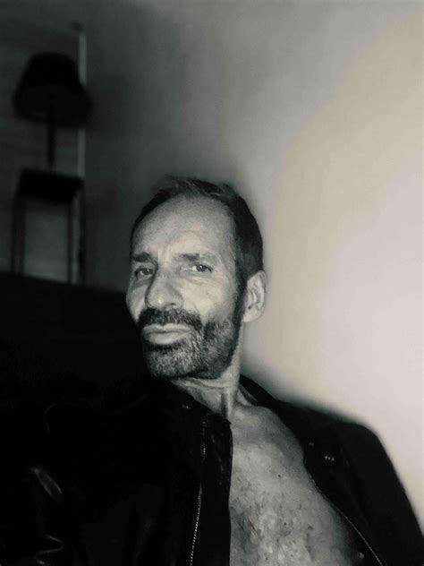 Gitan Gay Daddy Lives In Paris Bearwww