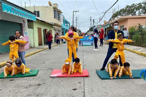 El Heraldo De Tuxpan Desfilan Preescolares