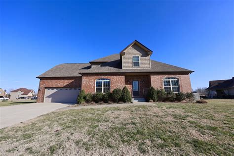 309 Ellington Dr Clarksville Tn 37043 Mls 2617342 Trulia