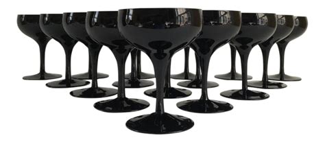 Mid Century Modern Champagne Coupes Set Of 16 Chairish
