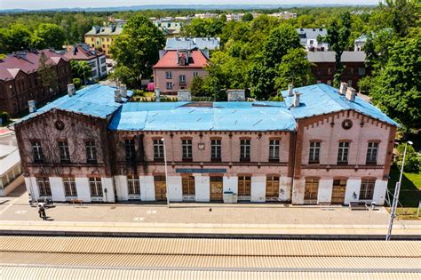 Dworzec Kolejowy W D Browie G Rniczej Z Bkowicach Zostanie Wyremontowany