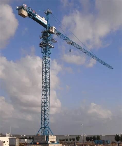 Apa Itu Tower Crane Pengertian Cara Kerja Dan Jenisnya Empat Pilar