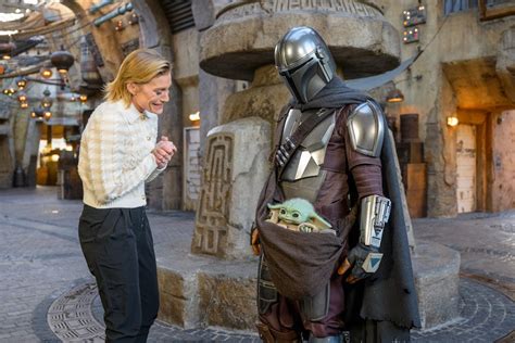 “the Mandalorian” Star Katee Sackhoff Travels To Star Wars Galaxy’s Edge Disney Parks Blog