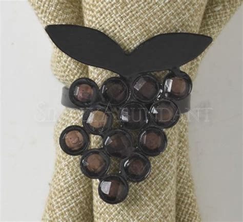 Wine Cellar Napkin Rings By Park Designs Grape Cluster In Stained