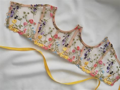 Cupless Corset Underbust Corset With Embroidered Flowers Etsy