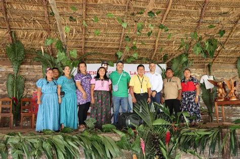 Centro Regional de Bocas del Toro participa de la Feria Naso TJër Di