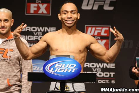 Ufc On Fx 5 Weigh In Photos An Image Gallery Mma Junkie