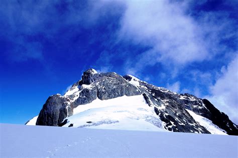 Rwenzori Mountains National Park, Uganda - Journeys by Design