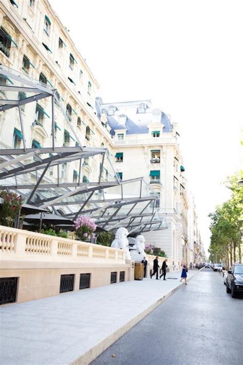 Hotel visit at The Peninsula Paris