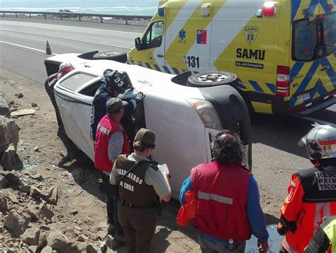 Tres Lesionados Dejó El Volcamiento De Una Camioneta En Las Cercanías De Gatico