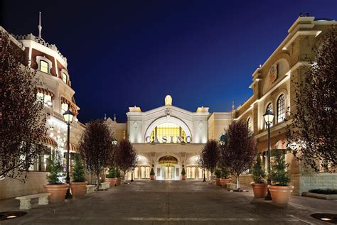 Fast-Paced Fun Awaits at Missouri Casinos