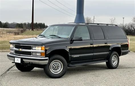 1998 Chevrolet Suburban K2500 Lt 74l 4×4 Vin 3gngk26j1wg143720