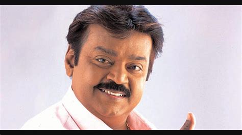 Vijayakanth Biography: Wife, Movies, Age, Net Worth, Political Party ...