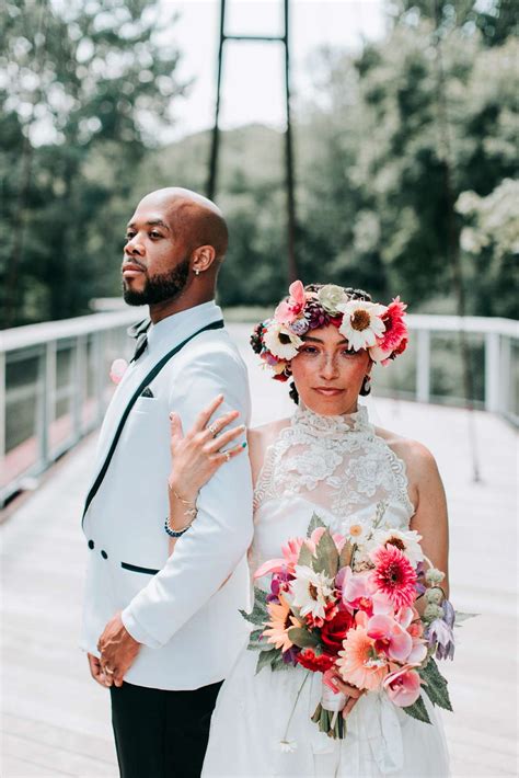 A Colourful Bohemian Wedding With A Barefoot Bride Rock N Roll Bride