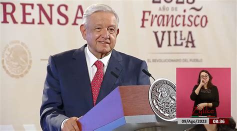 Presume AMLO Apoyo De SNTE A Contenidos De Nuevos Libros De Texto