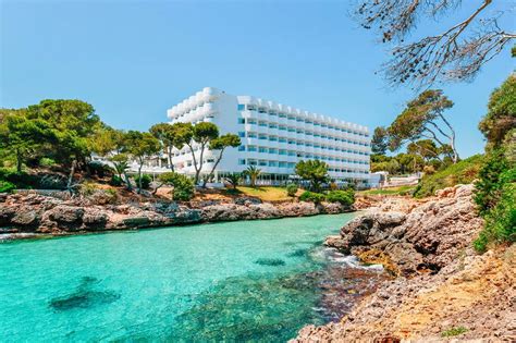 Aluasoul Mallorca Resort Cala Dor Hotels Jet2holidays