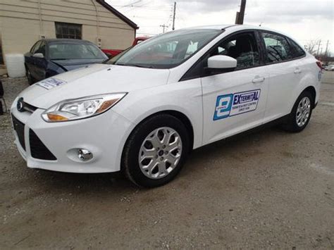 Buy Used 2012 Ford Focus Se Salvage Damaged Wrecked Ford Focus Sedan In Louisville