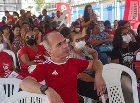 Professores Fazem Ato Contra Fechamento De Turmas Na Rede Estadual O