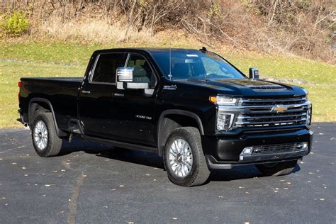 2022 Chevrolet Silverado 3500HD 4WD Crew Cab 159 High Country Sold