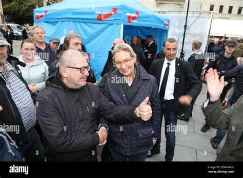 Alice Weidel Bei Einer Wahlkampfveranstaltung Der Afd Auf Dem