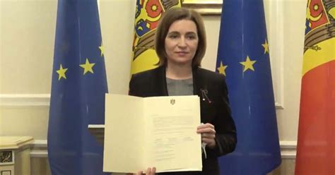 Maia Sandu a semnat cererea de aderare la Uniunea Europeană a