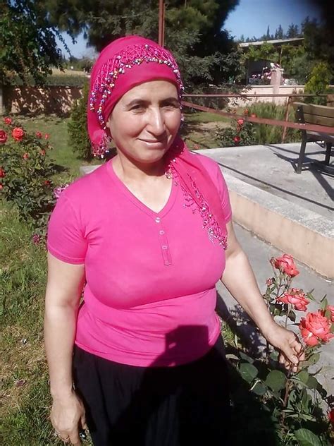 Sexy Turkish Mature Yenge Photo 9 18 X3vid