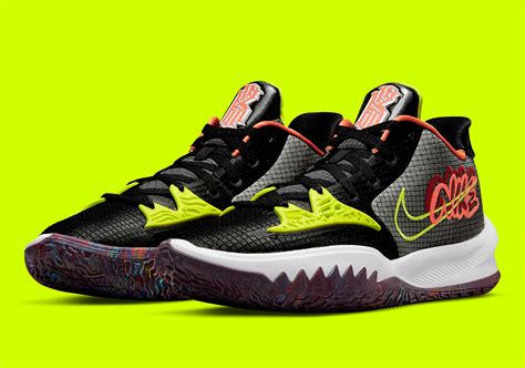 Nike Kyrie Low 4 2021 CZ0105-002 Release Date | SneakerNews.com