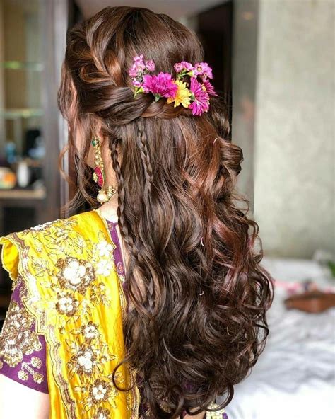 Pin By Meera Kumari On Hairstyles Reception Hairstyles Engagement Hairstyles Hair Styles