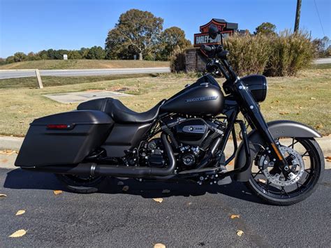 2020 Road King Special Great South Harley Davidson®