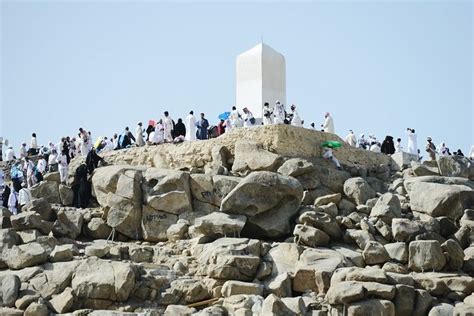 Foto Jangan Lakukan Ini Di Jabal Rahmah Saat Haji Dan Umrah