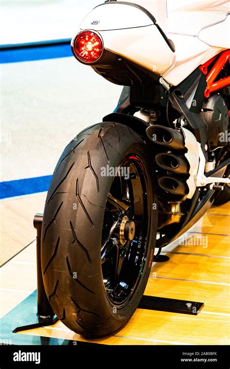 Mv Agusta Hi Res Stock Photography And Images Alamy