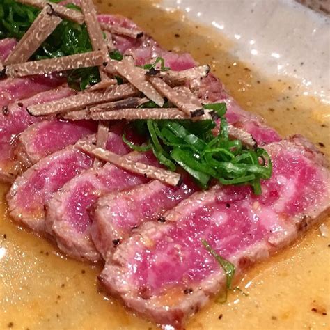 Anna On Instagram Freshly Seared Wagyu Sirloin Tataki With Black