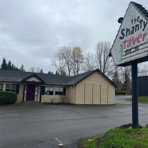 Starbucks Suddenly Closed Its Fancy ‘Reserve’ in Seattle | Eater Seattle