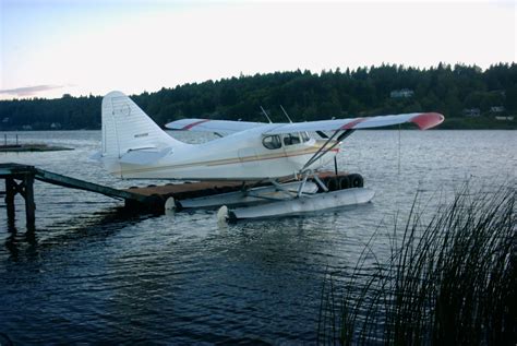 Westins Stinson 108 Floatplane Page