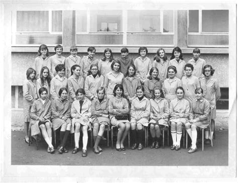 Photo De Classe 3ème B 3 De 1968 Lycée De Jeunes Filles Copains Davant