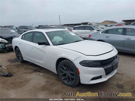 C Cdxbg Mh Dodge Charger Sxt Rwd View History And Price At