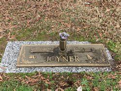 Robert Nolen Joyner 1923 2004 Mémorial Find a Grave