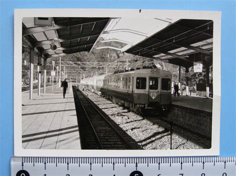 【やや傷や汚れあり】j45 写真 古写真 鉄道 電車 鉄道写真 伊豆急 伊豆急行 開通直後 伊東 下田 昭和36年12月7日の落札情報