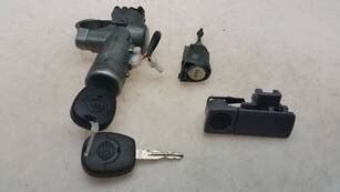 Steering Lock And Door Key Cylinders Kit Used Nissan Primera