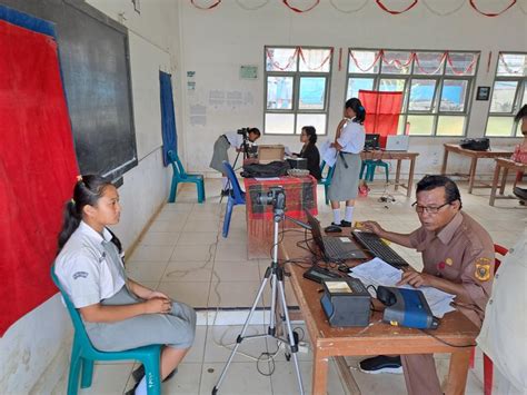 Pelayanan Rekam KTP El Bagi Pemula Hadir Di SMA Negeri 1 Siempat Nempu