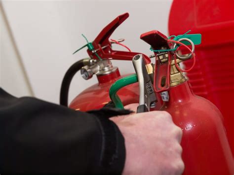 How Does Our Fire Extinguisher Servicing And Maintenance Work